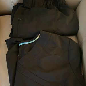 Black nursing scrubs. Size 2X.